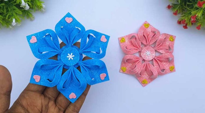 How to Make Christmas Snowflakes